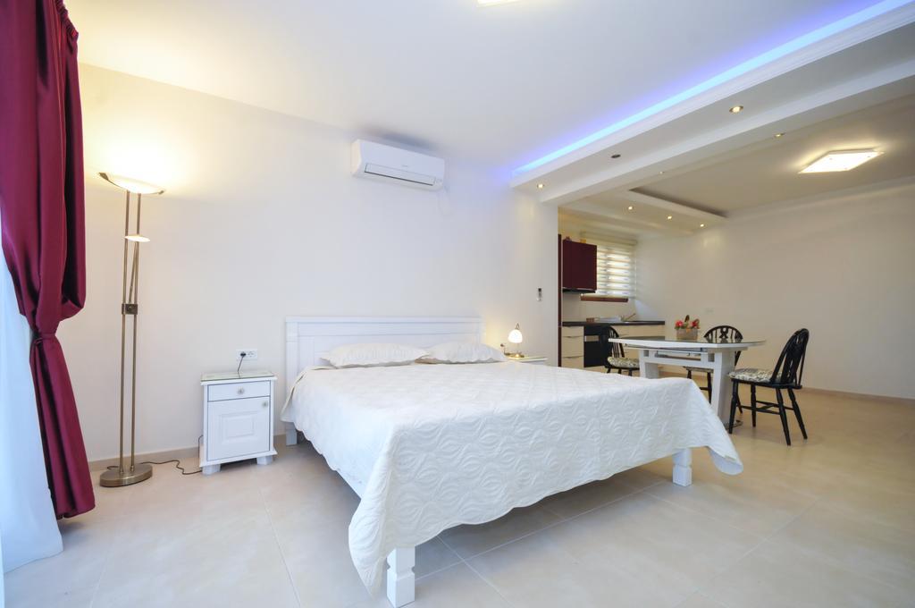 St.George Apartments Petrovac Room photo